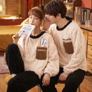 Pyjama Couple "amusing"