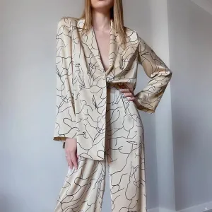Pyjama Femme 2 Pièces "douceur De Lys"